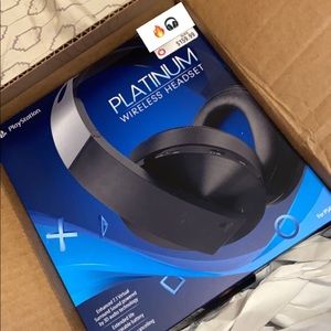 Platinum wireless PS4 headsets